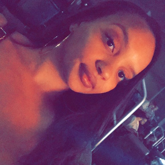 Meet your Posher, Kaleia - Picture 1 of 1